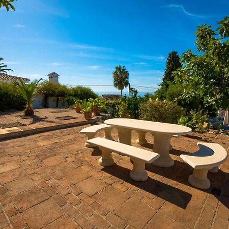 פריחיליאנה Private Heated Pool, Jacuzzi & 1225M2 Garden In Villa Cipreses מראה חיצוני תמונה