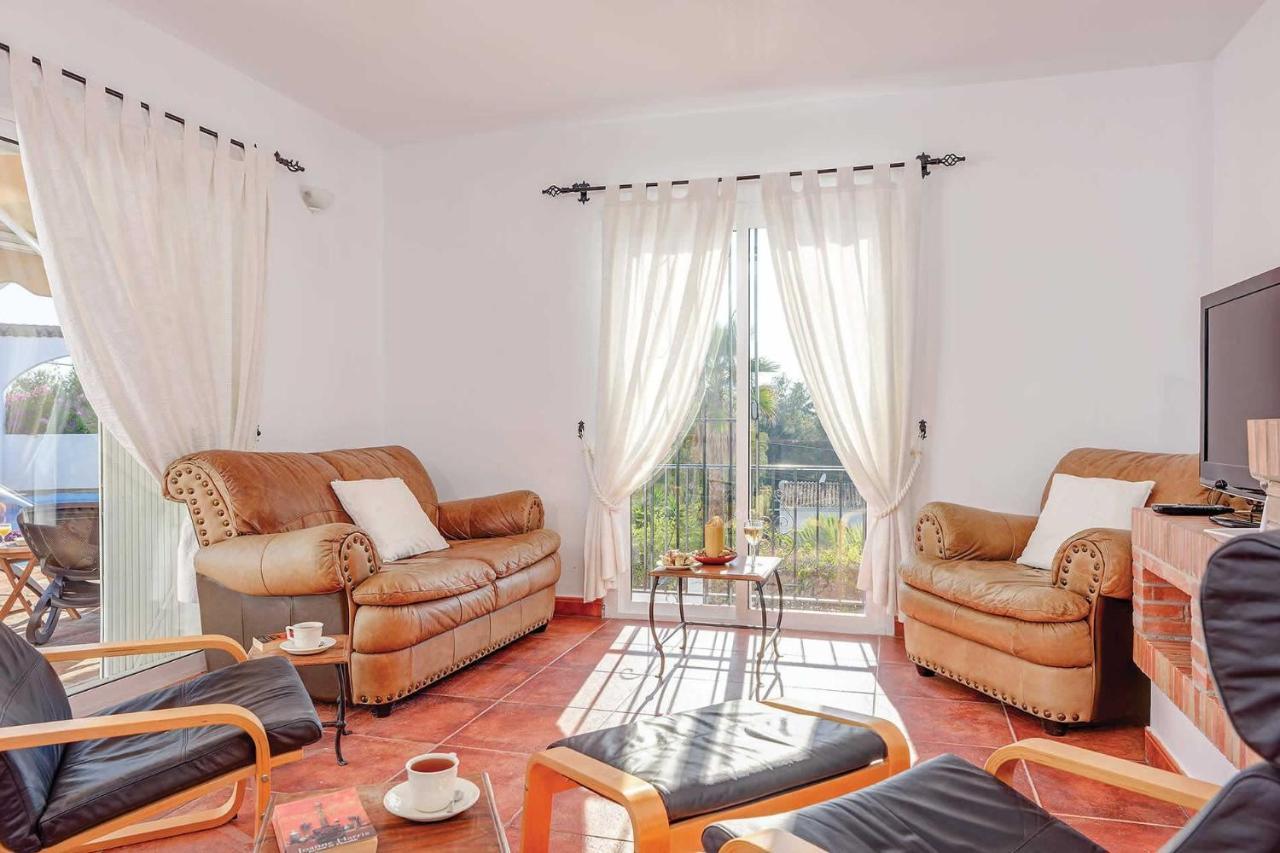 פריחיליאנה Private Heated Pool, Jacuzzi & 1225M2 Garden In Villa Cipreses מראה חיצוני תמונה