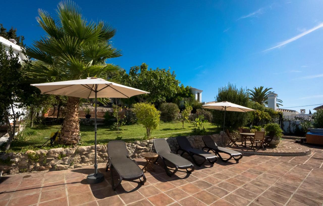 פריחיליאנה Private Heated Pool, Jacuzzi & 1225M2 Garden In Villa Cipreses מראה חיצוני תמונה