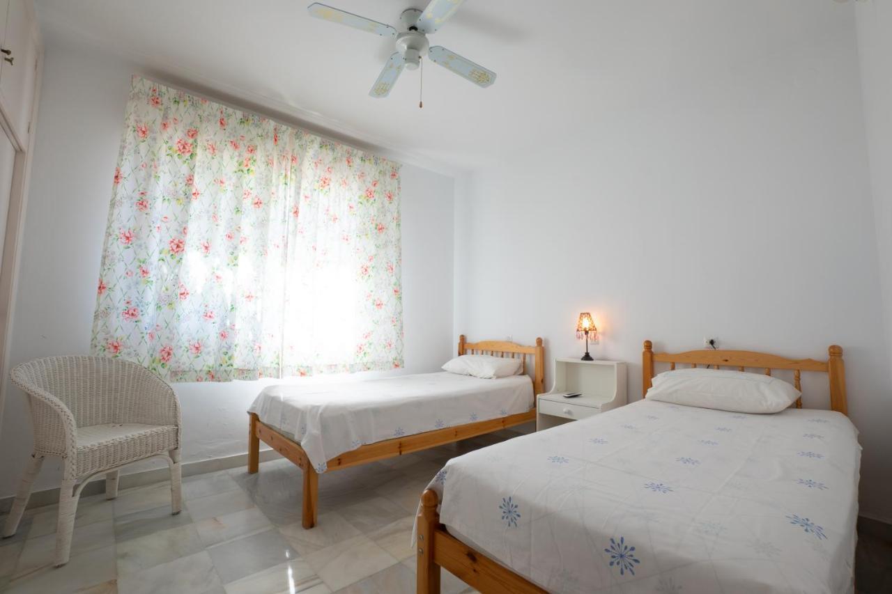 פריחיליאנה Private Heated Pool, Jacuzzi & 1225M2 Garden In Villa Cipreses מראה חיצוני תמונה